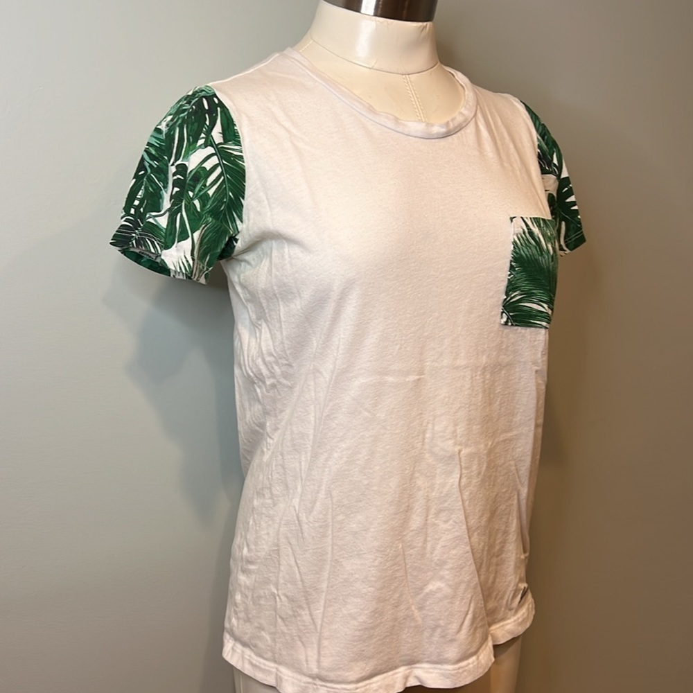 Women’s Guess Short Sleeve T-shirt - Picture 7 of 9